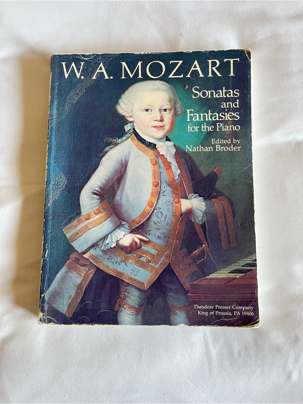(Orig $19.95) Theodore Presser Mozart Sonatas & Fantasies Piano Book Nathan Brod
